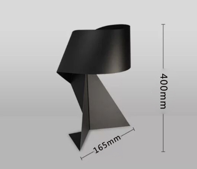 Lámpara Origami Blanco y Negro - Diseño Minimalista de Estudio - Image 6