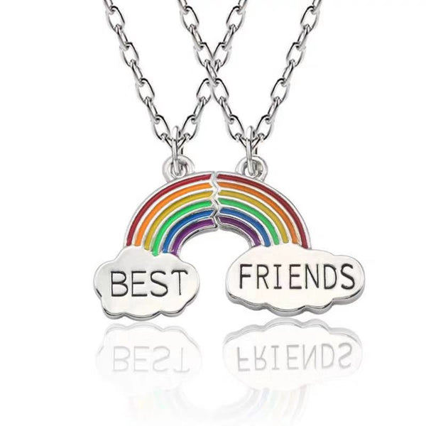 Collar Colgante Nube Arcoíris con Costura Decorativa
