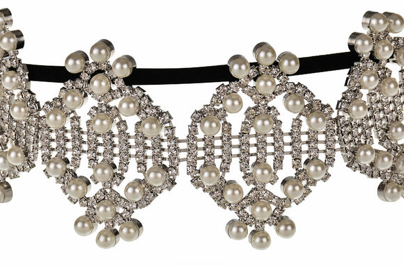 Collar de Perlas con Cristales Brillantes