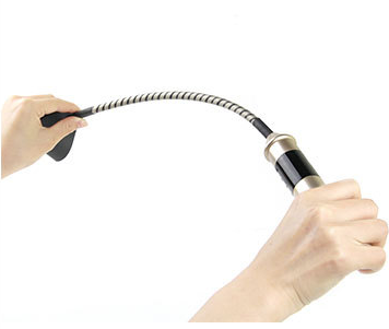 Látigo de Cuero con Estimulación por Pulsos Electrónicos - Image 5