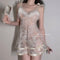 Camisón Sexy de Encaje con Tirantes Ajustables y Efecto Transparente