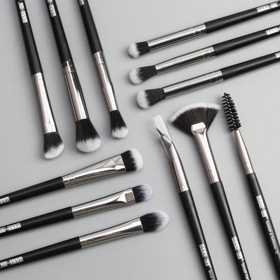 Set de 12 Brochas de Maquillaje Profesional MAANGE - Image 2