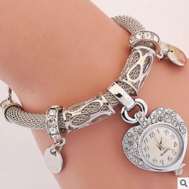 Reloj Pulsera Acero Corazón Durazno Vintage