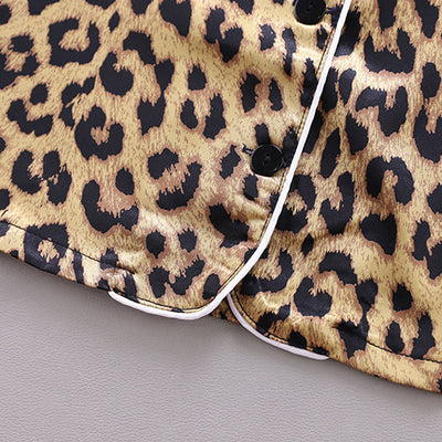 Pijama Infantil Estampado Leopardo en Seda de Hielo - Manga Corta - Image 5