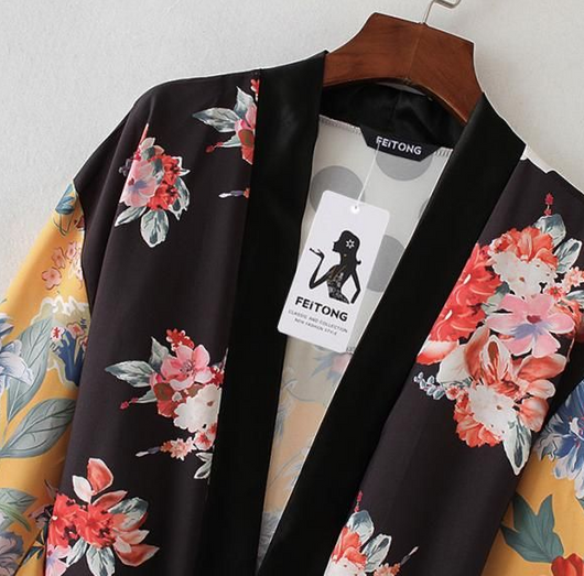 Cardigan Kimono Estampado Floral para Playa - Image 7