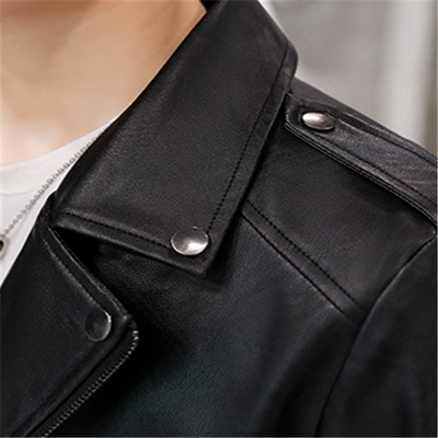 Chaqueta de Cuero de Largo Medio - Image 9