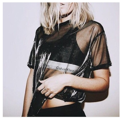 Blusa Casual Transparente de Malla Estilo Europeo - Image 3