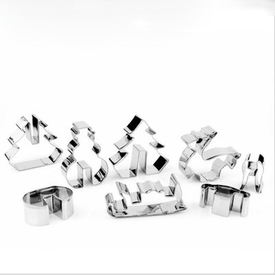 Juego de 8 Moldes para Postres Navideños - Image 3