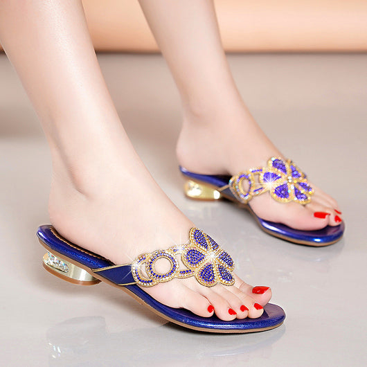 Chanclas Planas con Rhinestones en la Punta - Image 11