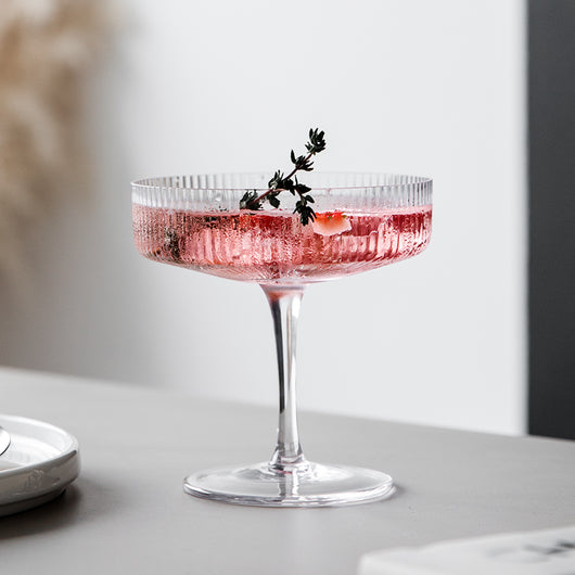 Vaso Alto con Patrón Vertical - Image 5