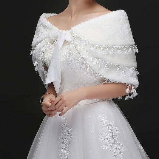 Chal Nupcial Blanco Cálido con Flecos