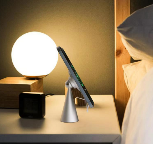 Soporte Magnético para iPhone Pro Max con Carga Inalámbrica - Escritorio