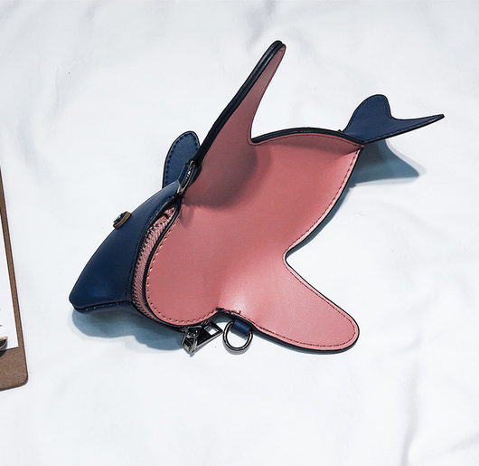 Bolso Tiburón - Diseño Único para Amantes del Océano - Image 3