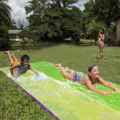 Cama de Agua Inflable para Tobogán Acuático Exterior - Image 5