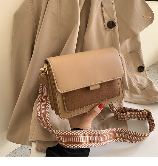 Bolso Mensajero Ancho para Mujer - Image 6