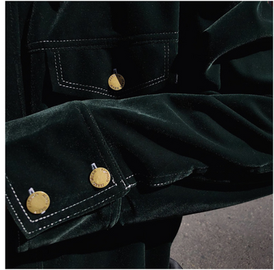 Chaqueta de Terciopelo Verde Oscuro Estilo Hong Kong para Hombre - Image 4