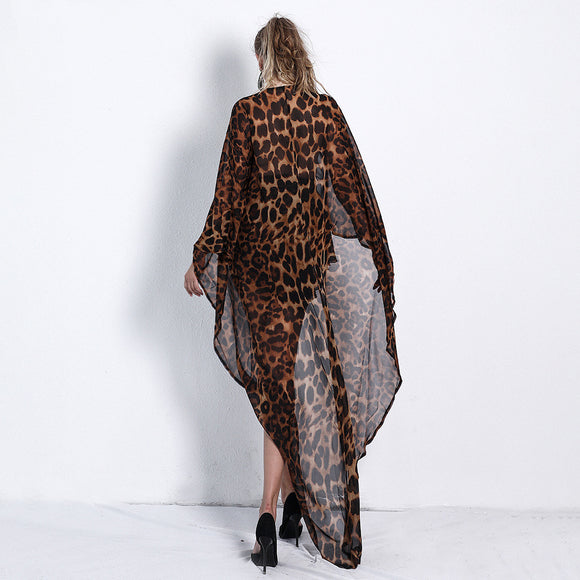 Mono Estampado de Leopardo con Mangas Murciélago