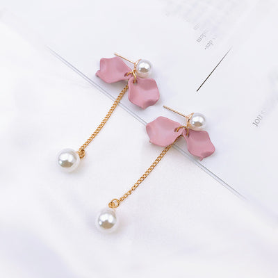Aretes Coreanos Asimétricos con Flor de Perla y Moño - Image 16