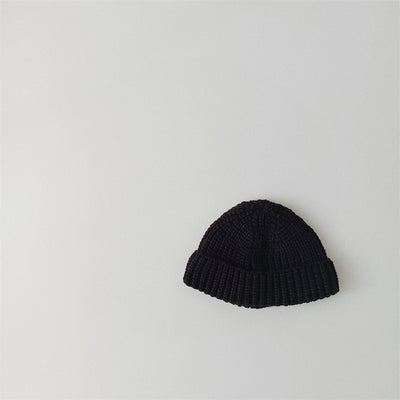 Gorro Tejido para Bebé con Puños Acanalados en Colores Sólidos - Image 14