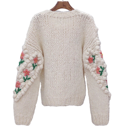Abrigo Suéter con Bordado Floral para Mujer - Image 4