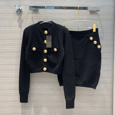 Chaqueta Corta Tejida con Hombreras y Botones a Presión - Patrón Cuadros Diamante - Image 10