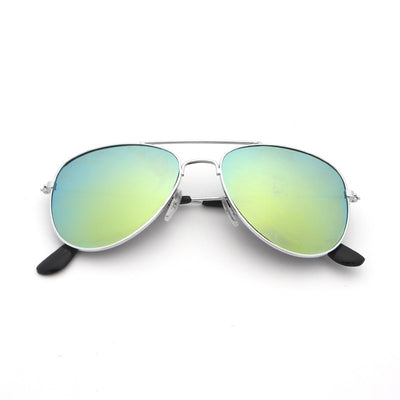 Gold frame aviator sunglasses with dark black lenses, featuring a classic vintage style. - Image 25