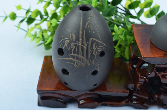 Ocarina de Barro Negro de 8 Orificios
