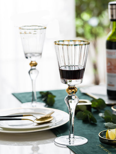 Copa de Vino Elegante y Refinada - Image 15