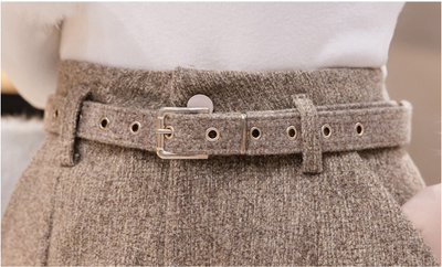 Shorts de Cintura Alta en Lana con Pierna Ancha - Image 11