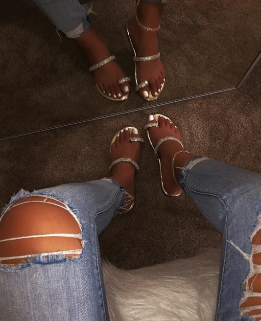 Sandalias Planas de Diamante - Comodidad y Elegancia - Image 2