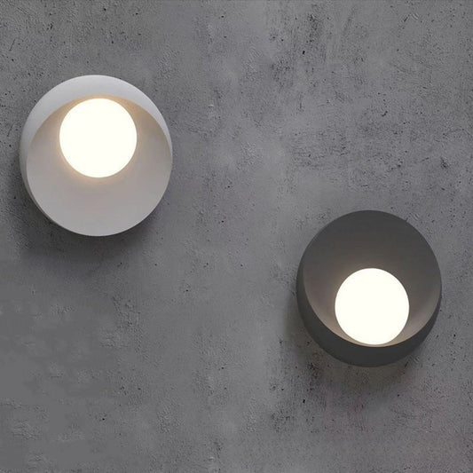 Esfera Decorativa Minimalista para Exterior