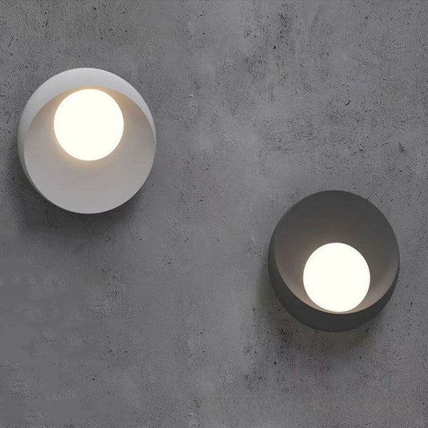 Esfera Decorativa Minimalista para Exterior
