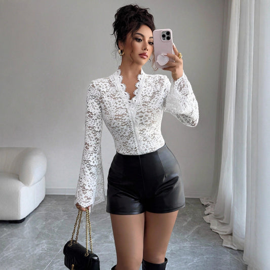 Blusa Bodycon de Encaje Blanco Elegante y Sofisticada
