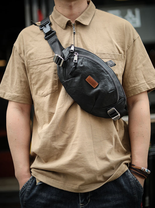 Bolsa de Pecho en Cuero Genuino - Diseño Minimalista - Image 5