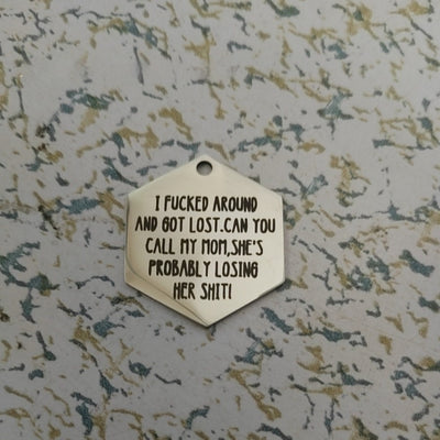 Placa de Identificación para Perro en Acero Inoxidable con Diseño Divertido - Image 4