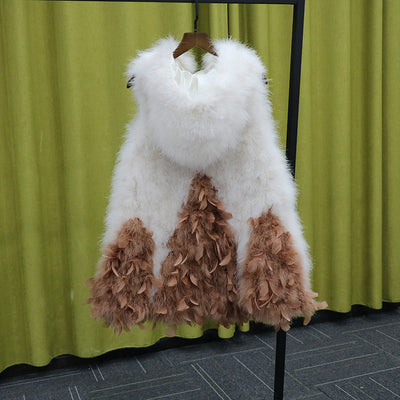 Chaleco de Plumas de Avestruz con Encaje - Elegancia Sofisticada - Image 2