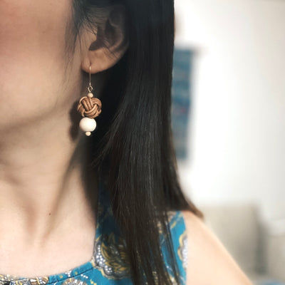 Aretes Trenzados de Cuero Auténtico Hechos a Mano - Image 9