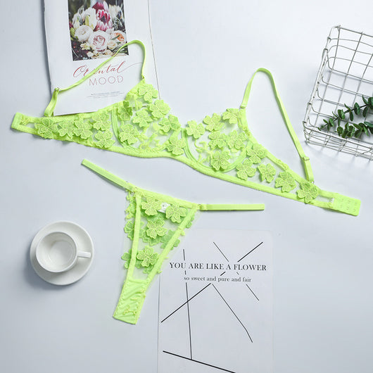 Conjunto Romántico de Encaje Floral Transparente - Image 17