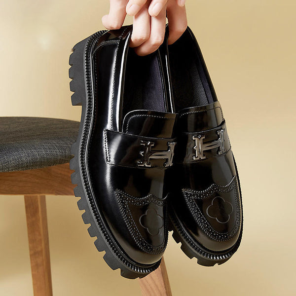 Zapatos de Cuero Artesanal con Detalles Texturizados para Hombre