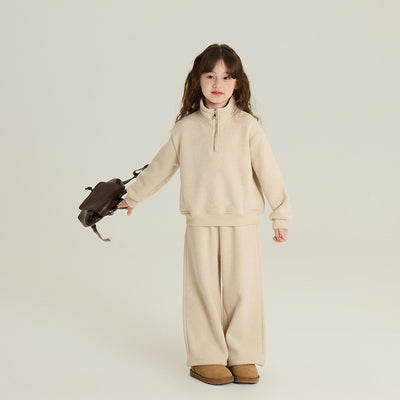 Conjunto Deportivo Infantil con Sudadera Polar y Pantalón Recto - Image 6