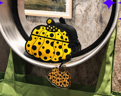 La Calabaza Negra Original de Yayoi Kusama - Image 7