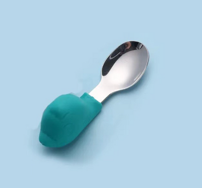 Juego de Cubiertos de Entrenamiento para Bebé con Diseño Infantil en Silicona - Image 3