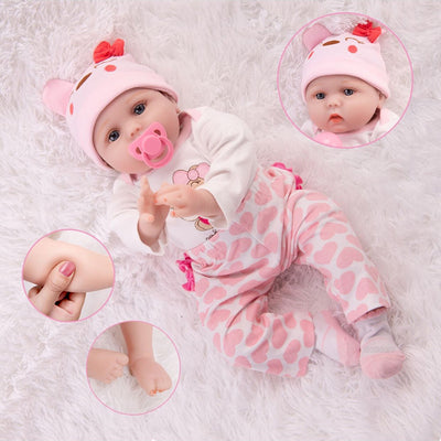 Muñeca Bebé Realista para Simulación - Image 6