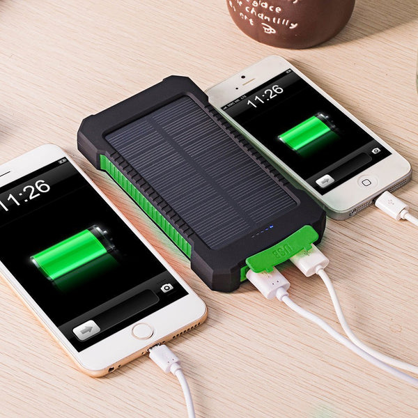 Cargador Solar Portátil Ultradelgado para Celular con Luz de Campamento