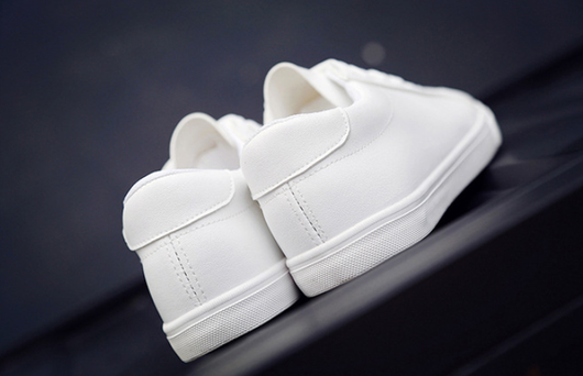 Zapatillas Blancas de Lona para Mujer - Cómodas y Versátiles para Primavera y Otoño - Image 3
