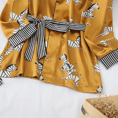 Pijama infantil de tres piezas con diseño de dibujos animados - Image 3