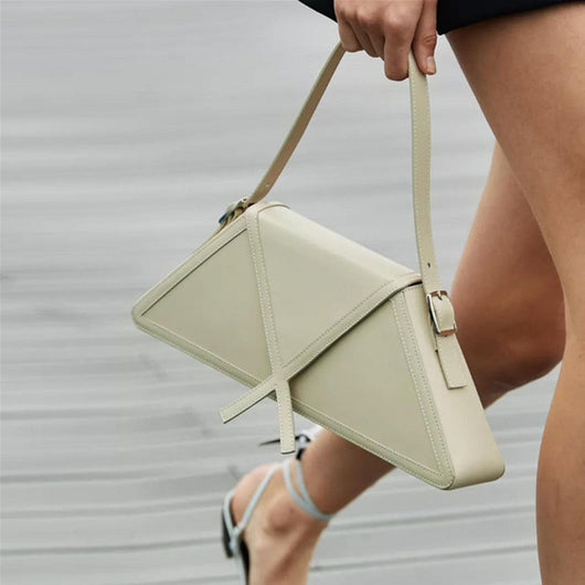 Bolso Trapecio con Costuras Contrastadas - Cartera Axilar Panelada - Image 3