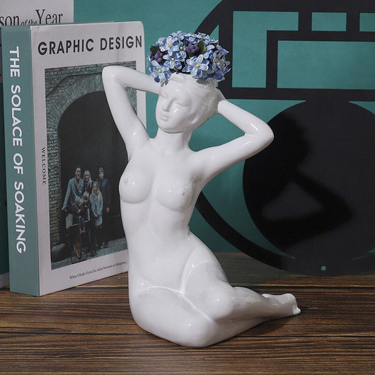 Escultura Nórdica de Cerámica para Decoración de Jardín y Hogar - Image 3