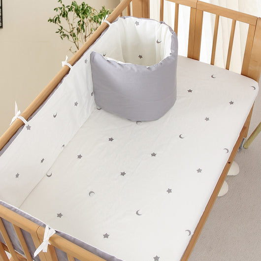 Protector de Cuna Acolchado Desmontable y Lavable - Seguridad Suave para tu Bebé - Image 5