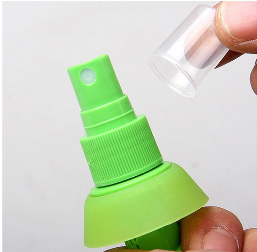 Exprimidor Manual de Cítricos con Atomizador - Image 4
